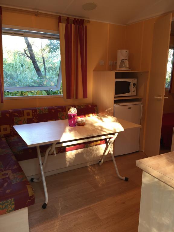 Camping Les Orangers San-Martino-di-Lota Екстер'єр фото